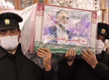 Posibilele motivaţii din spatele asasinării şefului programului nuclear iranian