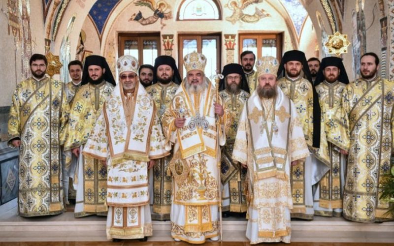 Patriarhia Română susţine cauza lui IPS Teodosie şi cere autorităţilor să permită pelerinajul la Peştera Sf. Apostol Andrei: O excepţie necesară pentru un caz excepţional