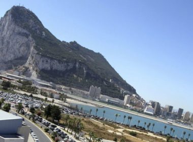 Gibraltar, enclavă britanică din sudul Spaniei, vrea să adere la spaţiul Schengen, pentru a pastra libera circulaţie după Brexit