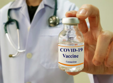 Vaccinul anti-coronavirus Oxford/AstraZeneca: Rezultatele testelor clinice vor veni înainte de Crăciun