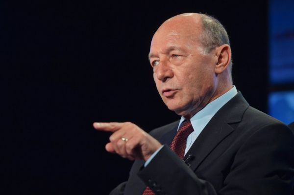 Traian Băsescu a fost colaborator al securităţii