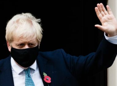 Boris Johnson a obţinut anularea unei datoriii de 535 de lire sterline