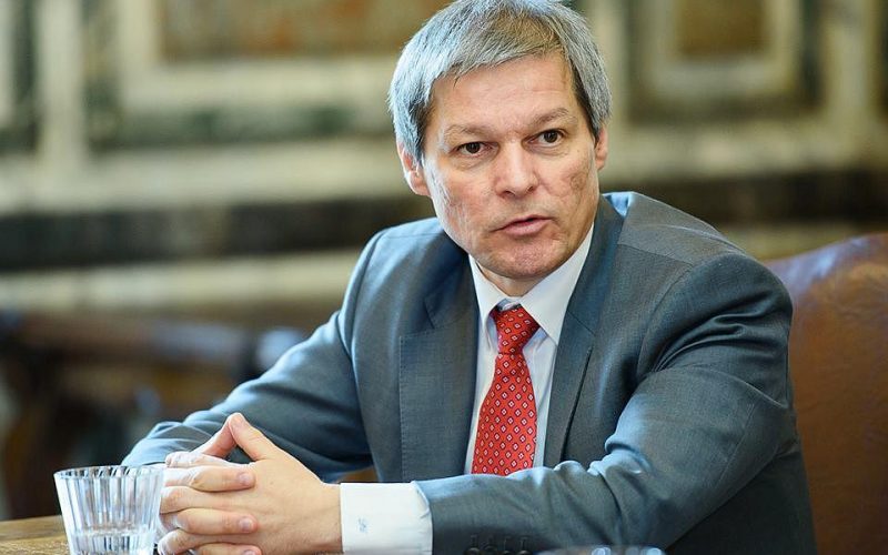 Cioloş: O guvernare PSD-PNL timp de 7 ani e o glumă; o problemă de compatibilitate