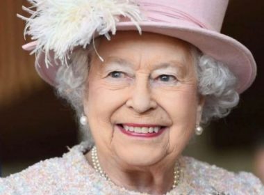 Regina Elisabeta a II-a s-a întors la Castelul Windsor după un weekend petrecut pe domeniul Sandringham