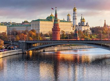 Platforma Booking.com, amendată în Rusia cu 175 de milioane de dolari