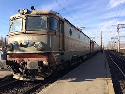 CFR Călători a decis suplimentarea capacităţii trenurilor care se întorc din destinaţiile de vacanţe