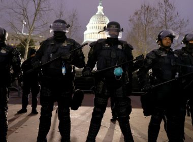 Donald Trump ordonă stare de urgenţă la Washington. Forţele de ordine, suplimentate înaintea inaugurării preşedintelui Joe Biden