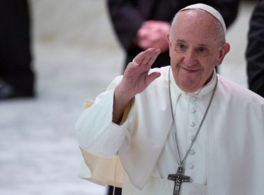 Papa Francisc a făcut apel către toată lumea să se vaccineze împotriva coronavirusului