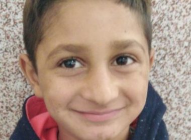Copilul dispărut la Arad a fost căutat toată noaptea. Poliţia a publicat fotografia băiatului