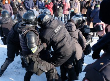 Demonstraţii anti-Putin şi pro-Navalnîi în Rusia la -50 de grade. Poliţia a arestat deja zeci de persoane