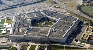 ALEGERI ÎN SUA Zece foşti şefi ai Pentagonului pledează pentru o tranziţie paşnică la Casa Albă