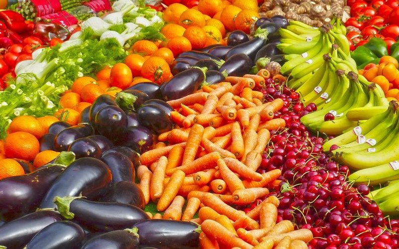 Fructe şi legume, pline de pesticide