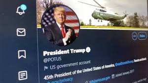 Twitter a suspendat definitiv contul lui Donald Trump
