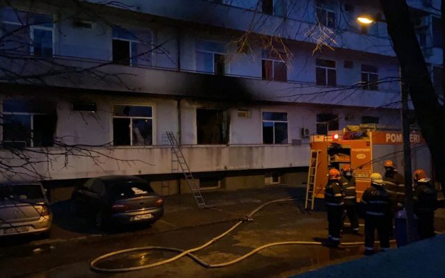 A murit încă un pacient care fusese internat în secţia arsă la Balş