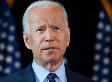 ''Nu sunt motive de panică'' în faţa variantei Omicron, asigură preşedintele american Joe Biden