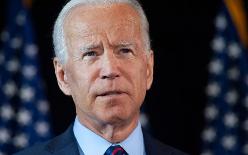 Joe Biden vrea ca statul federal să achiziţioneze mai multe produse americane