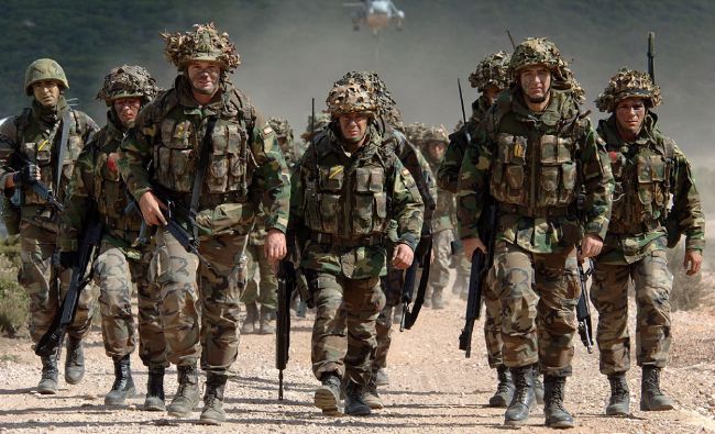 Armata Română se întoarce în Irak. Care este misiunea militarilor şi ce soldă vor avea