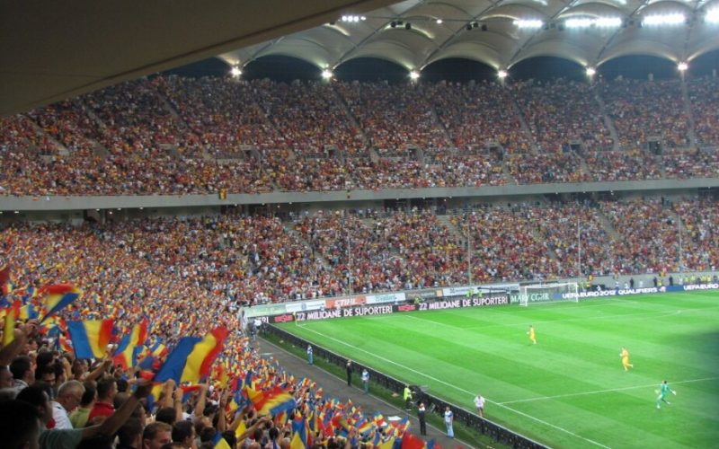 Spectatorii din România ar putea reveni pe stadioane. Ministerul Sportului pregăteşte un ordin comun cu Ministerul Sănătăţii