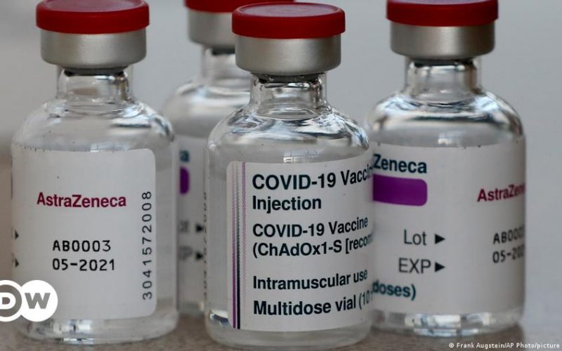 Africa de Sud opreşte vaccinările cu AstraZeneca