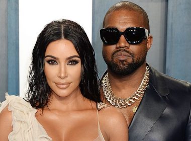 Kim Kardashian a cerut divorţul de Kanye West
