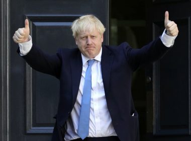 Boris Johnson spune că a renunţat la jurnalism pentru că îl punea în situaţii în care "abuza" de oameni