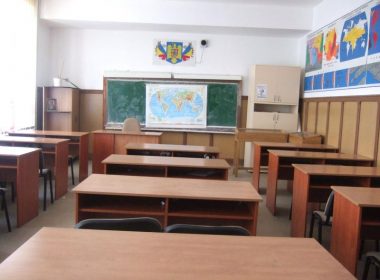 5 şcoli din Giurgiu au fost închise