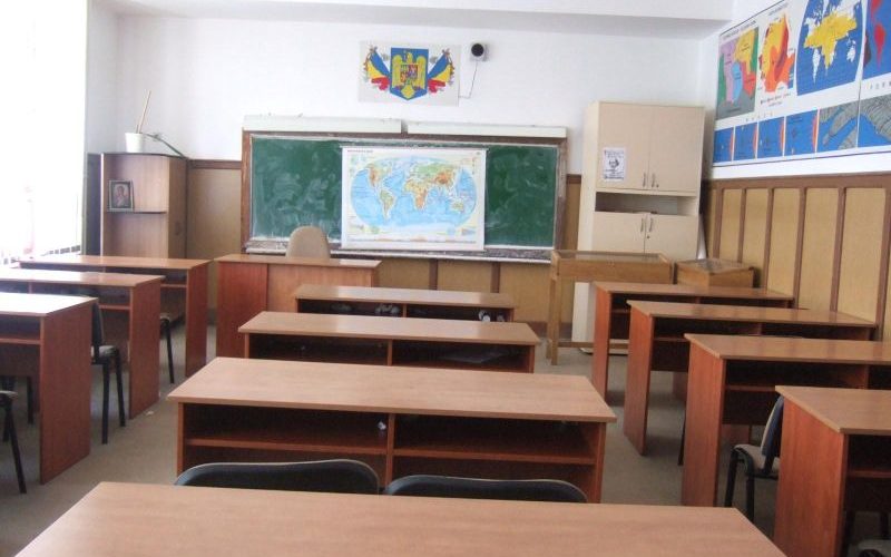 5 şcoli din Giurgiu au fost închise