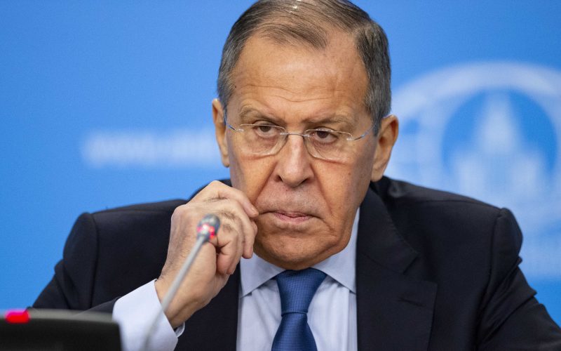 Lavrov: Rusia este pregătită să rupă legăturile cu UE în cazul impunerii unor sancţiuni dureroase