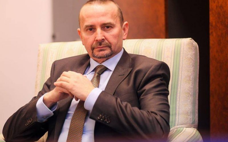 Nasleu, şeful pieţelor din Timişoara, a trimis angajaţii societăţii primăriei să-i facă reparaţii în apartamentul secret din Bucureşti