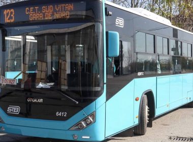 Autobuzele Otokar cumpărate în 2018 de Primăria Capitalei au înregistrat de la intrarea în circulaţie peste 8.000 de defecţiuni