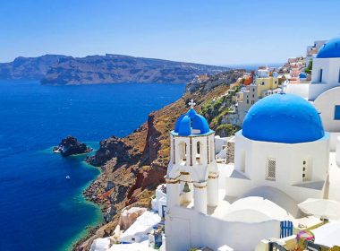 Grecia se redeschide pentru turişti