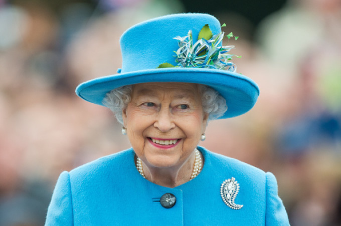 Regina Marii Britanii evocă ”devotamentul dezinteresat” înaintea interviului şui Harry şi Meghan