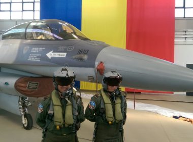 Belgia a oprit la sol toate avioanele F-16 din cauza unei probleme la motoare. Reacţia Forţelor Aeriene Române