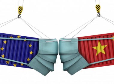 UE şi China au ajuns la cuţite, după boicotarea firmelor europene. „Mai primiţi vreun ban de la poporul chinez? Nu mai primiţi nimic!”