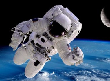 255 de români se bat pentru un post de astronaut la Agenţia Spaţială Europeană. La cât poate ajunge salariul