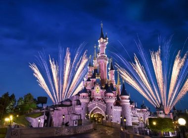 Disneyland Paris nu se va deschide pe 2 Aprilie