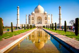 Taj Mahal închis din cauza unei alerte cu bombă