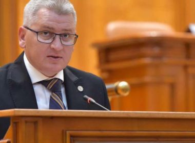 Ministrul Cercetării, Florin Roman, a demisionat