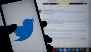Twitter suspendă conturi care difuzau afirmaţii ale lui Donald Trump, interzis pe viaţă în reţea