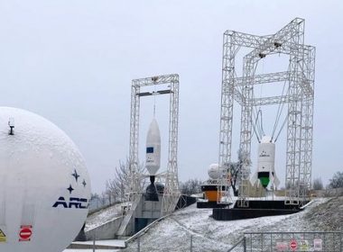 Primul satelit românesc va fi lansat din Marea Neagră. România devine a doua ţară din UE care îşi lansează propriul satelit