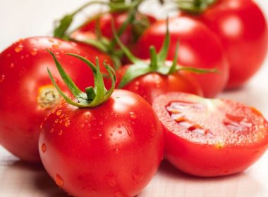 Programul Tomata îi nemulţumeşte pe fermieri! ”Vom avea mai mult de pierdut”