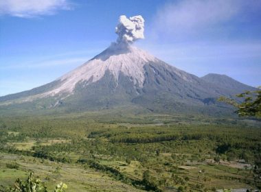 Un nou vulcan activ a fost descoperit in Chile