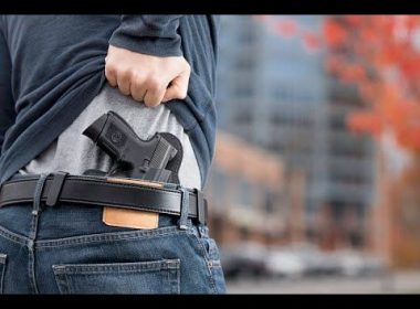 Statul Tennessee autorizează portul de armă la vedere, fără permis