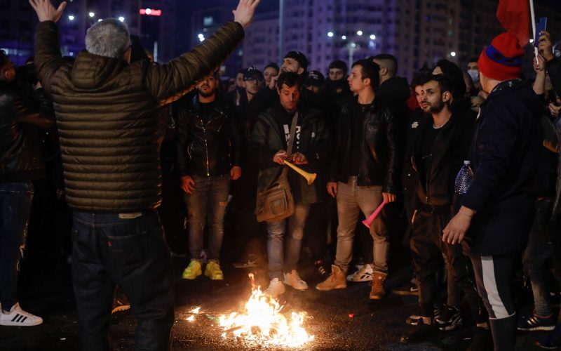 Jandarmeria Română a aplicat 444 de amenzi la protestele de miercuri seara, în valoare de peste 260.000 de lei
