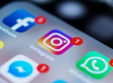 Rusia declară război Meta, pe care vrea să o declare „organizaţie extremistă" şi va bloca şi Instagram şi WhatsApp