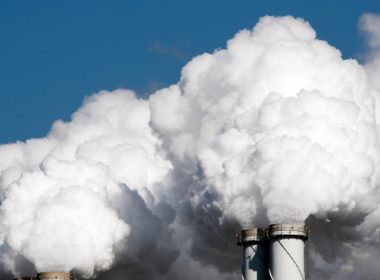 Raport: Emisiile de carbon vor creşte periculos anul acesta, cu efecte devastatoare pentru climă