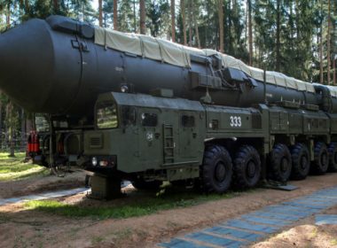 Rusia a rătăcit o rachetă cu capabilităţi nucleare în Nagorno Karabakh