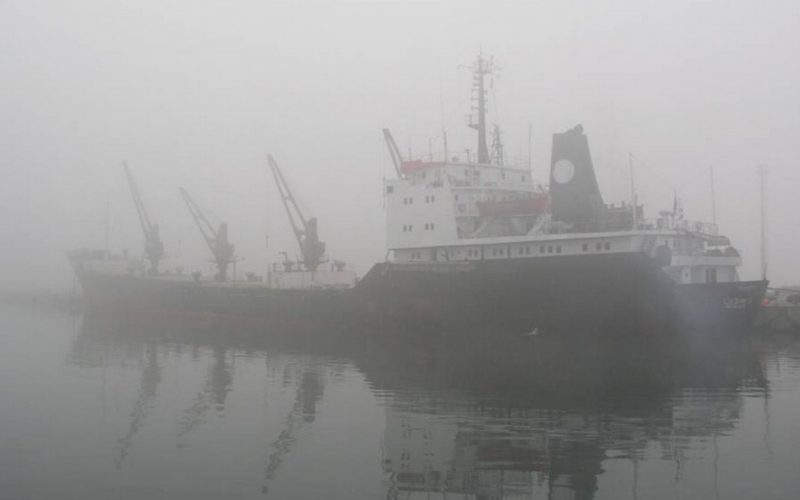 Porturi închise la Constanţa din cauza ceţii dense
