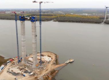 Cea mai mare construcţie din România, aproape gata