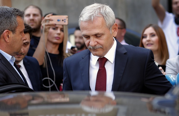 Codrin Ştefănescu: Liviu Dragnea a fost convocat luni la DNA. "Teama de Dragnea transpiră prin toţi porii lor"